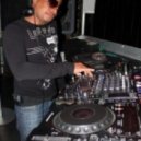 DJ DARKLIVE - LOVING THE PLANET EARTH IN VALENTINE MIX REVOLUTION PANAMA