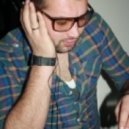 Marko Bro Dj - Everybody Get Up