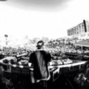 Wayne & Woods - Favela (Jakob Liedholm\'s Festival Edit)