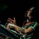 Skazi and Sesto Sento - Party Ppl
