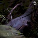 Never Alone In A Dark Room - 寿司 (Original Mix)